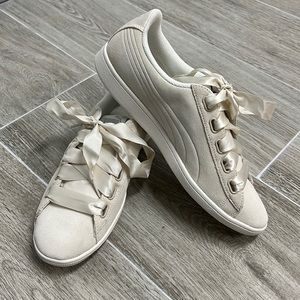 puma soleil v2 black suede